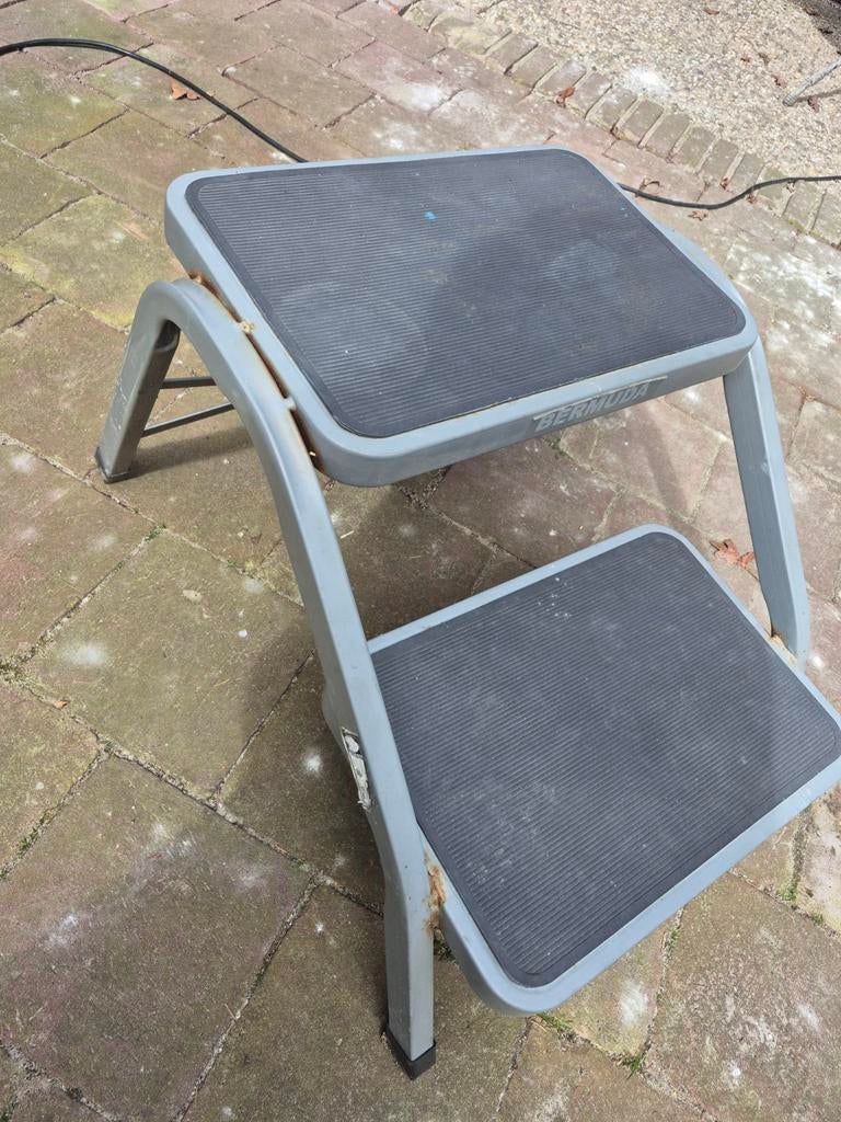 Opstapje voor bij de caravan stacaravan, Ophalen, Gebruikt