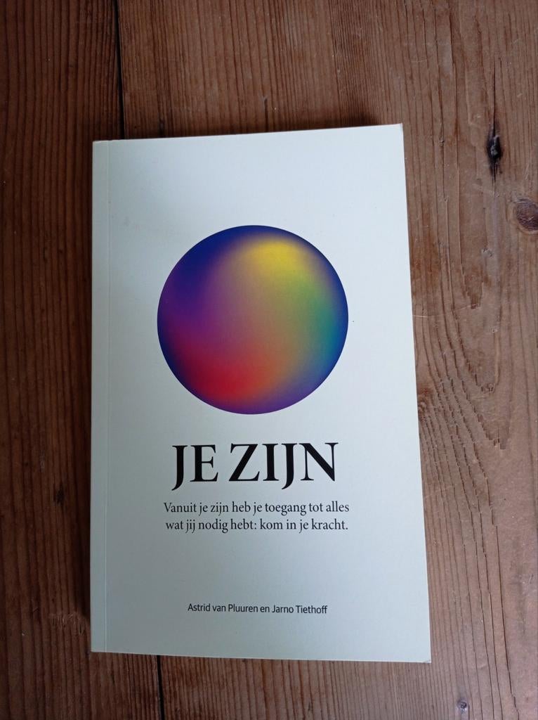 Astrid van Pluuren - Je zijn, Gelezen, Ophalen of Verzenden, Astrid van Pluuren; Jarno Tiethoff, Instructieboek