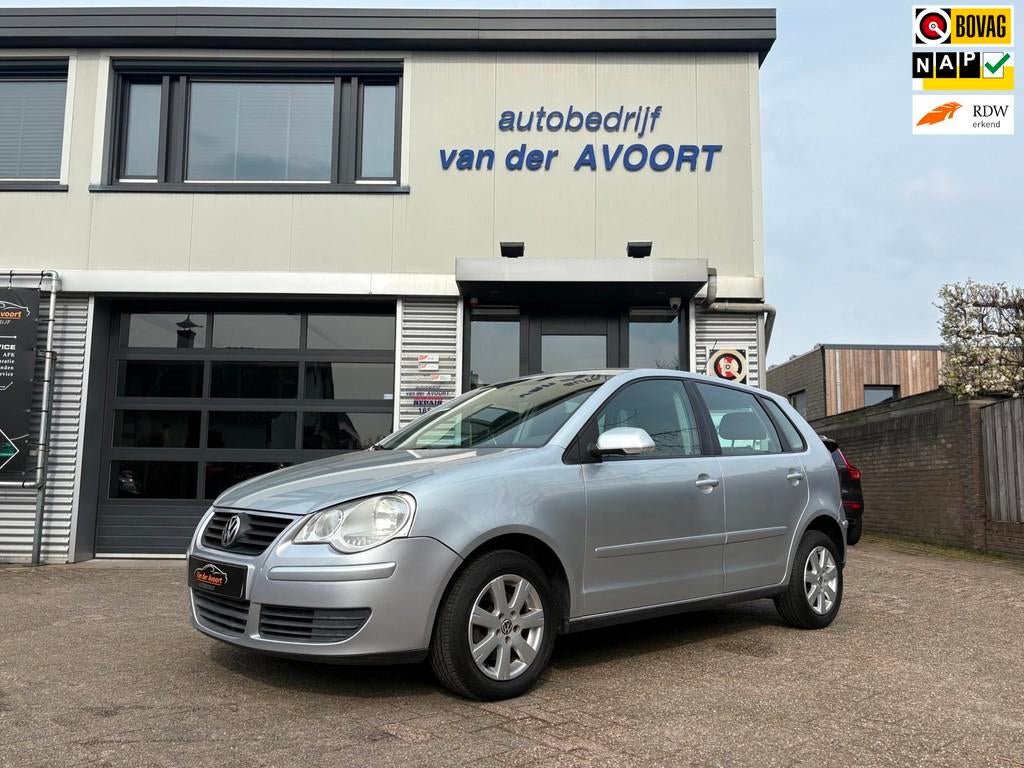 Volkswagen Polo 1.2 Optive, Auto's, Volkswagen, Voorwielaandrijving, Stof, 1198 cc, Origineel Nederlands