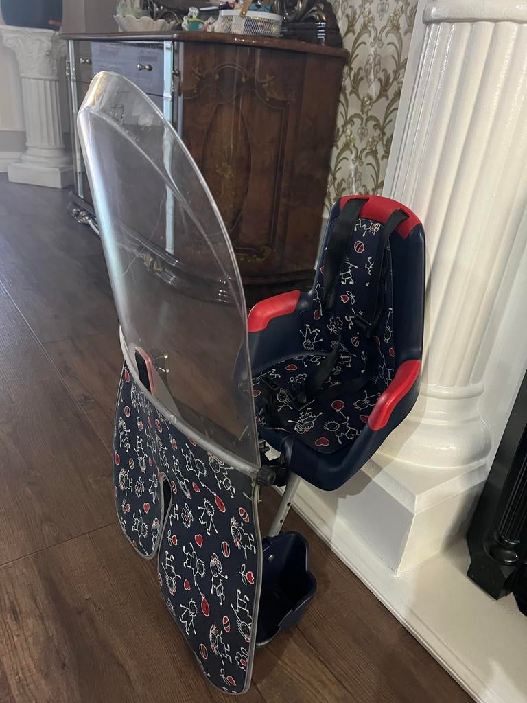 Fietsstoeltje voor met windscherm, Ophalen of Verzenden, Gebruikt, 0 t/m 13 kg, Voorzitje