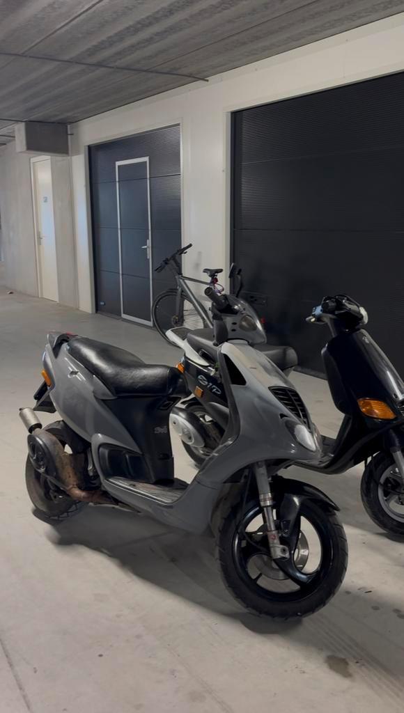 Piaggio nrg dd, Fietsen en Brommers, Scooters | Piaggio, Zo goed als nieuw, NRG, Tweetakt, Ophalen of Verzenden