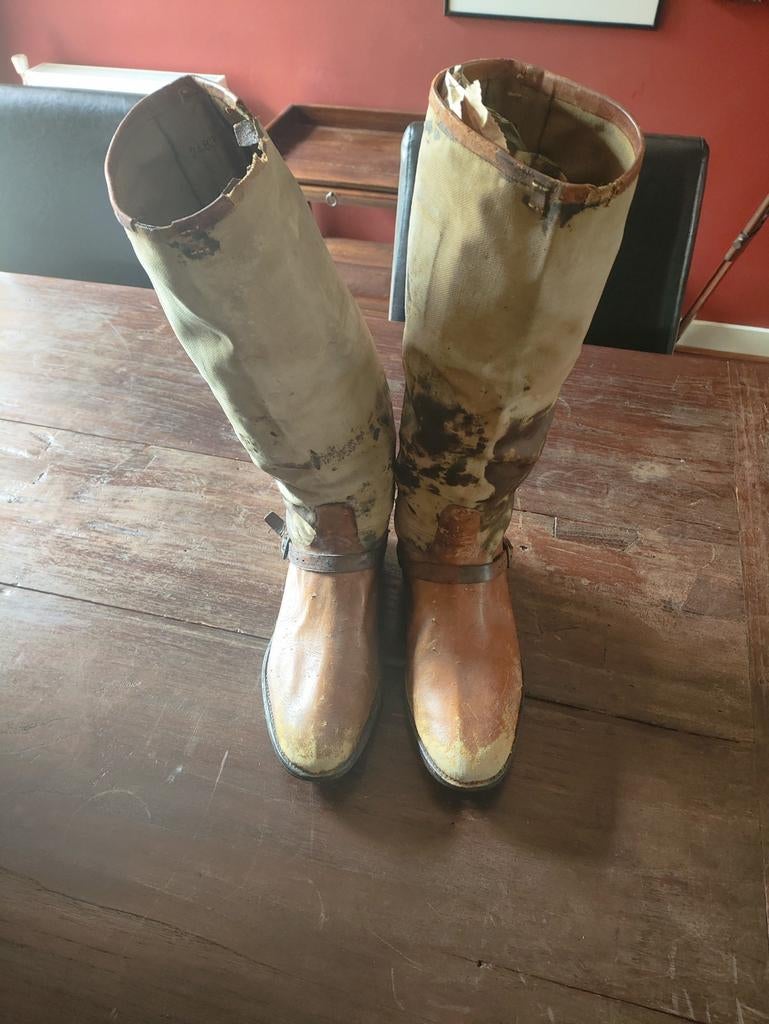 Oude leren laarzen, Antiek en Kunst, Ophalen of Verzenden