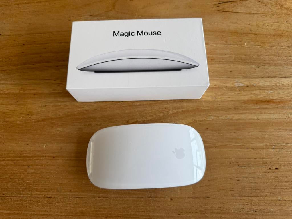 ZGAN: Apple Magic Mouse 2, Computers en Software, Muizen, Ophalen of Verzenden, Zo goed als nieuw, Draadloos, Muis