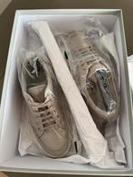 ETQ sneakers maat 38 - Zo goed als nieuw, Ophalen of Verzenden, Zo goed als nieuw, Beige, Sneakers of Gympen
