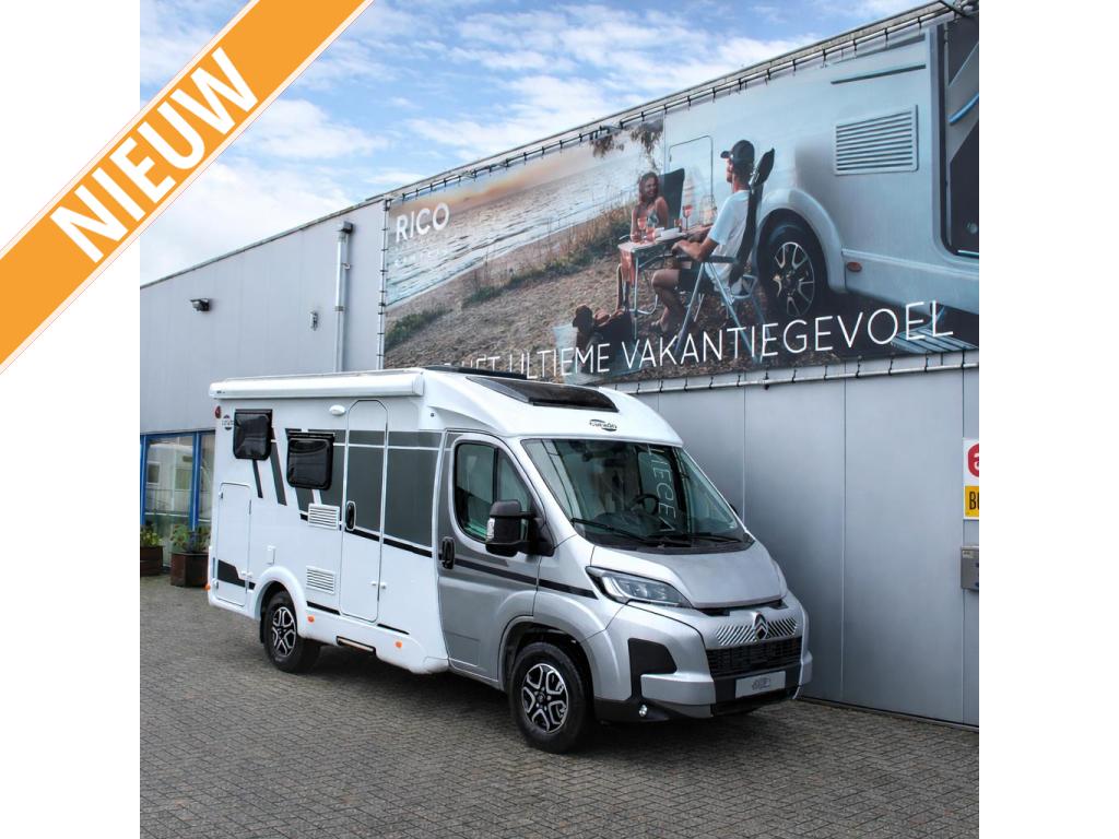 Carado V132 PRO+ 8 traps automaat, Caravans en Kamperen, Campers, Bedrijf, tot en met 2, Half-integraal, Carado, Overige merken