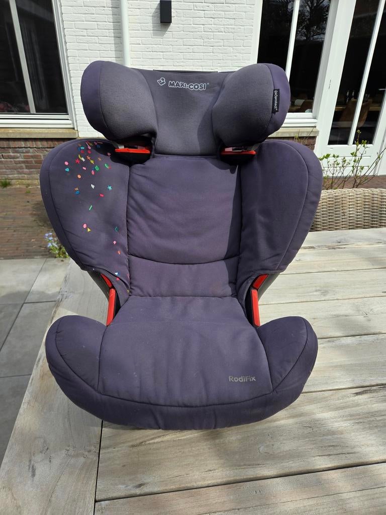 Maxi-Cosi RodiFix autostoel paars, Ophalen, Verstelbare rugleuning, 15 t/m 36 kg, Zo goed als nieuw