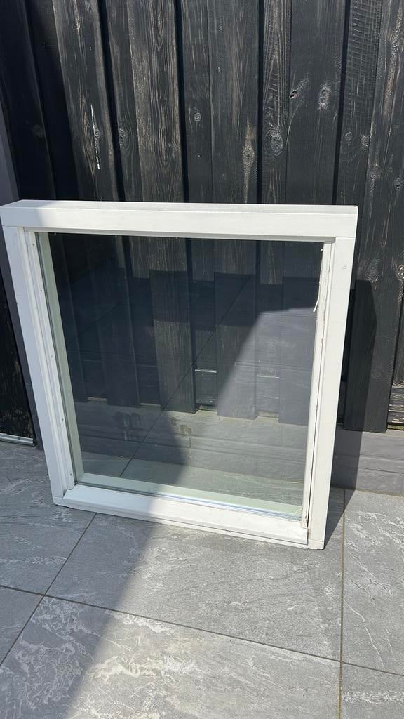 Dubbel zijdig raam met kozijn, 75 tot 150 cm, Gebruikt, Raamkozijn, Ophalen of Verzenden