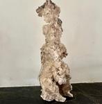 Geboetseerd keramiek beeld vrouwenfiguur, Antiek en Kunst, Ophalen of Verzenden