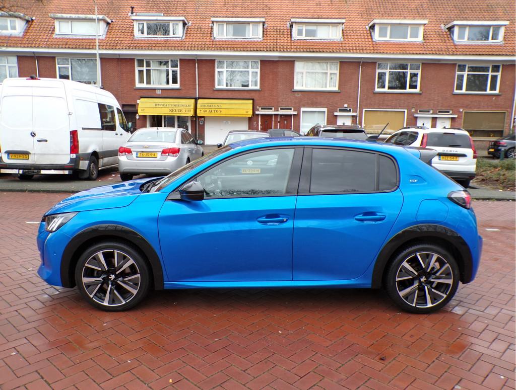 Peugeot 208 1.2 PureTech GT-LINE GT-LINE automaat NIEUW STAA, 101 pk, Gebruikt, Euro 6, Blauw
