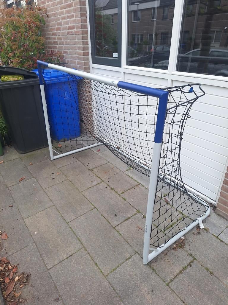 Decathlon Voetbalgoal 1.80m x 1.20m x 0.90m, Sport en Fitness, Voetbal, Ophalen