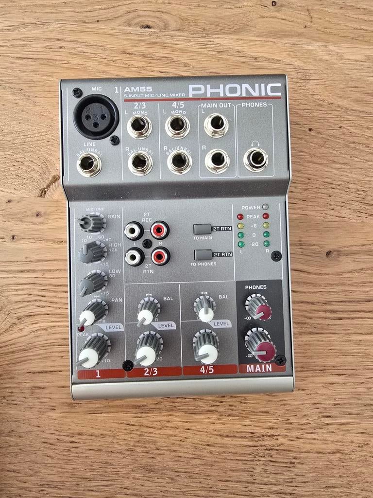 Phonic AM 55 Stereo mixer, Muziek en Instrumenten, Mengpanelen, Microfooningang, Ophalen of Verzenden