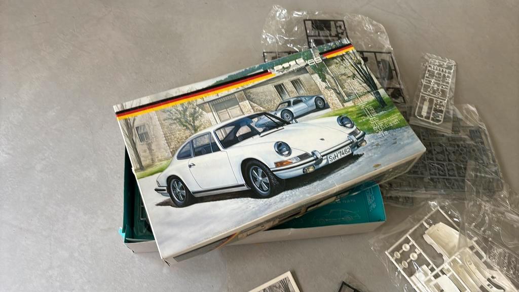 Porsche 911S bouwdoos 1:24, Hobby en Vrije tijd, Modelbouw | Auto's en Voertuigen, Fujimi, Auto, Groter dan 1:32, Nieuw