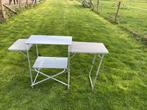 Te koop camping kastje /camping tafel, Ophalen, Zo goed als nieuw, Campingtafel