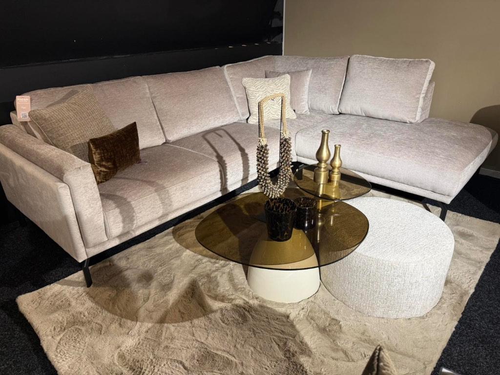 Hoekbank Vigo van UrbanSofa, Huis en Inrichting, Ophalen, 250 tot 300 cm, Markt 27-29 Wageningen, UrbanSofa