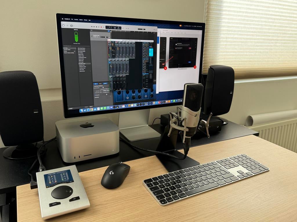 Apple Studio Display 27" 5K Monitor, Computers en Software, Monitoren, Ophalen, IPS, Zo goed als nieuw, Onbekend