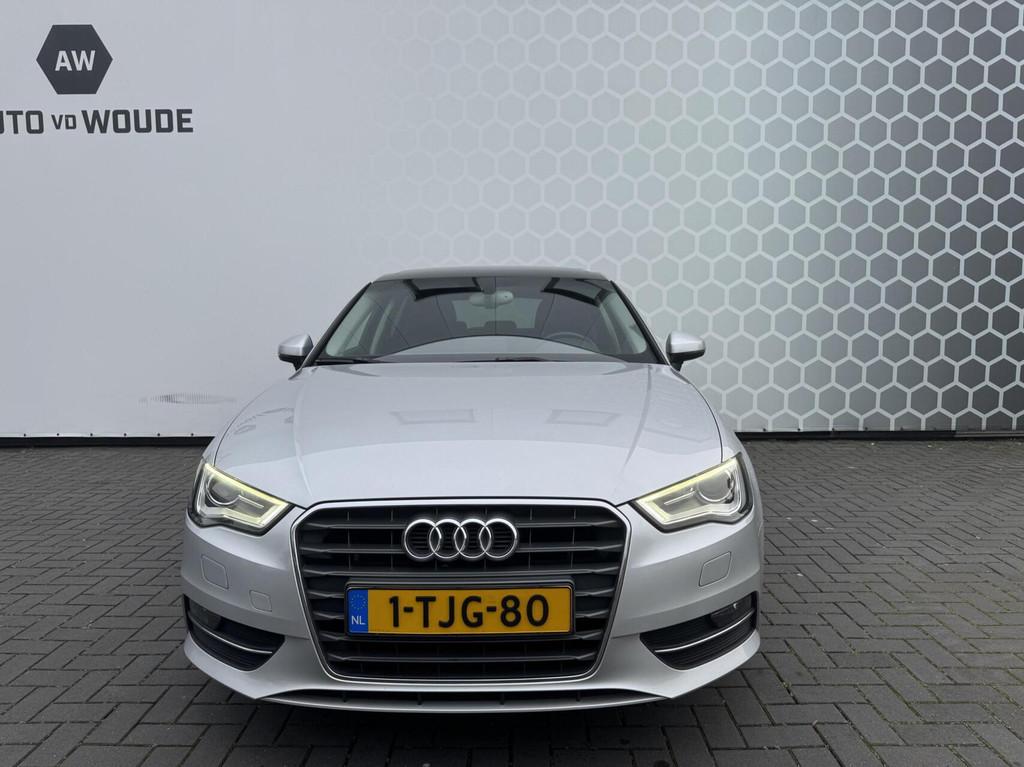 Audi A3 Sportback 1.4 TFSI Leer S-line Panoramadak Xenon LED, Gebruikt, 4 cilinders, 1210 kg, 650 kg