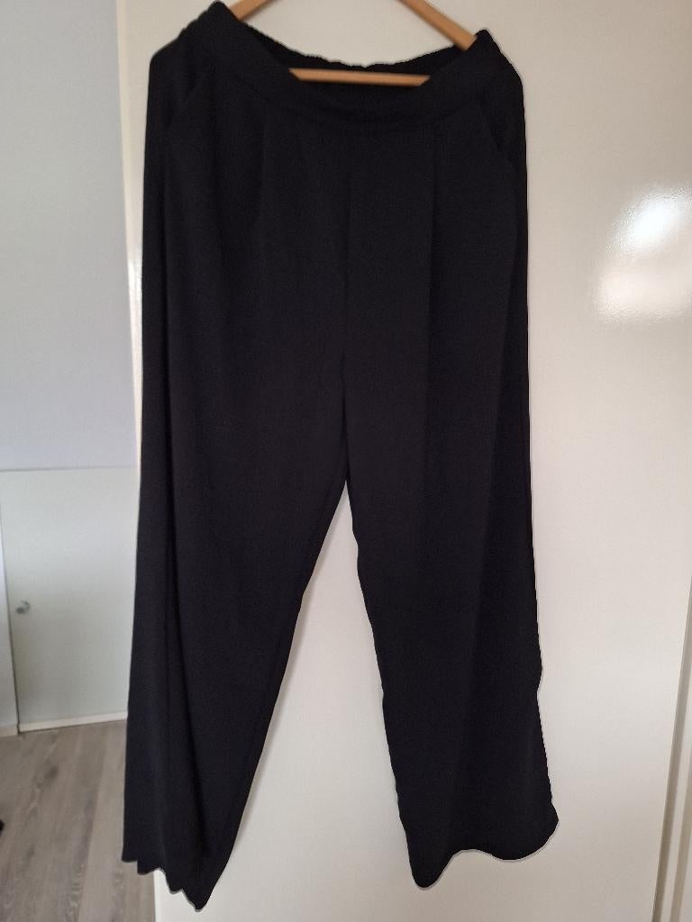 Co-ord set zwart mt XL broek/ shirt, Ophalen of Verzenden, Nieuw, Zwart, Overige typen