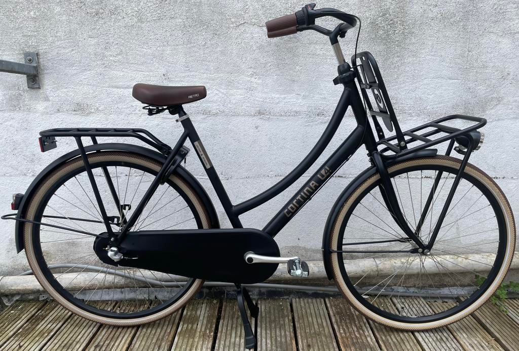 Cortina U4 28 Inch Meisjesfiets 57CM Matt Zwart, Fietsen en Brommers, Terugtraprem, Versnellingen, Zo goed als nieuw, Ophalen