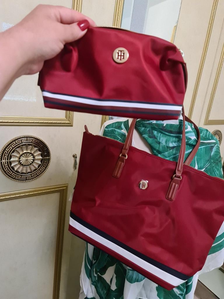 Tommy Hilfiger Tassen, Ophalen of Verzenden, 30 cm of meer, Minder dan 35 cm