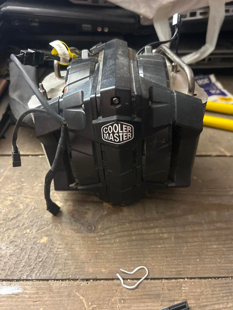 Cooler Master CPU koeler, Computers en Software, Computerkoelers, Ophalen of Verzenden, Gebruikt, Luchtkoeling
