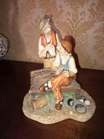 Beeldje Bowlers Engeland - Vintage Decoratie, Ophalen of Verzenden, Zo goed als nieuw, Mens