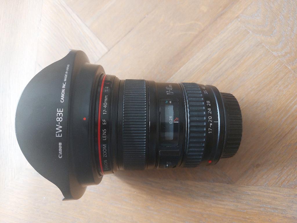 Canon EF 17-40mm f/4 L USM + UV filter, Audio, Tv en Foto, Fotografie | Lenzen en Objectieven, Ophalen of Verzenden, Gebruikt