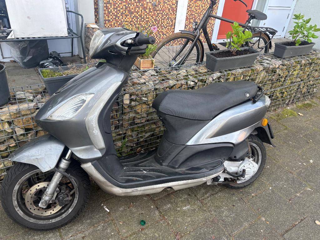Scooter Piaggo fly, Ophalen, Gebruikt, Maximaal 45 km/u, Fly