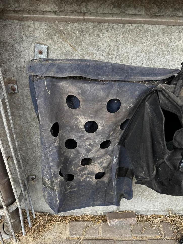 Qhp hooizak paddock, Dieren en Toebehoren, Paarden en Pony's | Verzorgingsproducten, Gebruikt, Ophalen