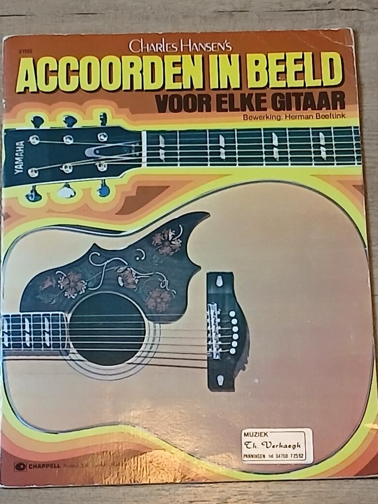 Accoorden in beeld - Charles Hansen, Klassiek, Ophalen of Verzenden, Artiest of Componist, Gitaar