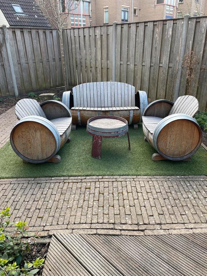 Tuinset van wijnvaten/ houten tuinstel-tuinset eikenhout, Tuin en Terras, Tuinsets en Loungesets, Gebruikt, Tuinset, Hout, 4 zitplaatsen