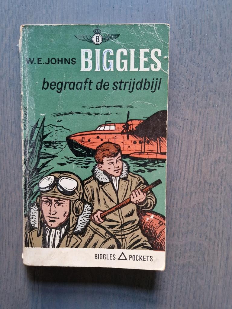 Biggles begraaft de strijdbijl - nr. 52, Ophalen