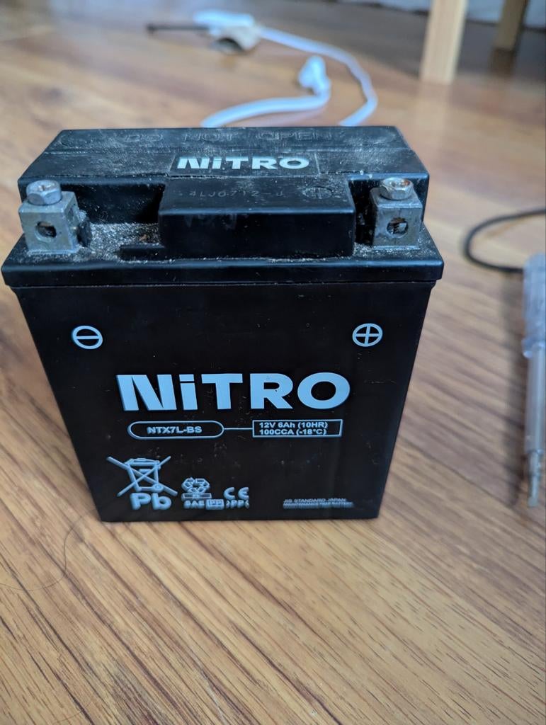 Scooter accu 12v Nitro en BS 12 volt brommer, Ophalen of Verzenden, Gebruikt, Overige typen, Overige merken