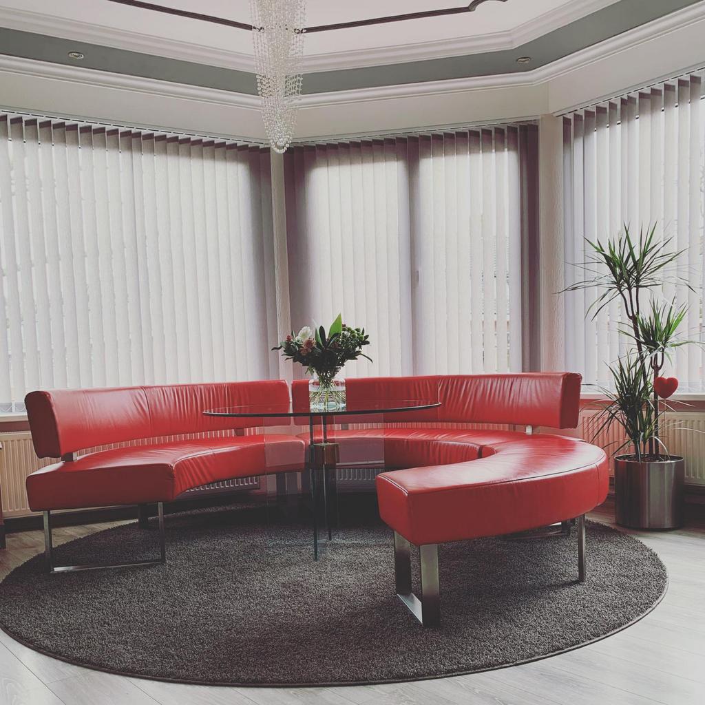 Glazen peter ghyczy tafel, Ophalen, 100 tot 150 cm, Rond, Vijf personen of meer