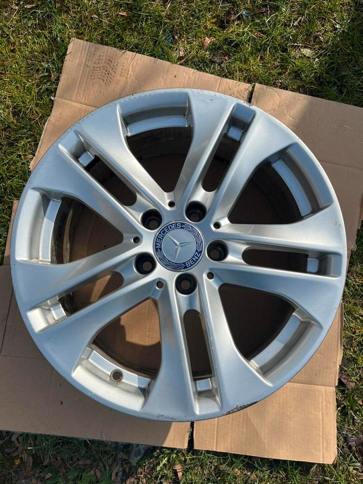 Mercedes aluminium velgen 17 inch Avantgarde W204, Auto-onderdelen, Banden en Velgen, Velg(en), Zomerbanden, 17 inch, 225 mm, Personenwagen