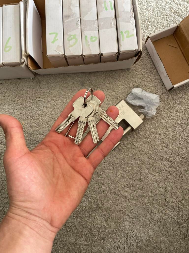 Zware zeecontainer sloten / scooterslot (per stuk of 10), Ophalen of Verzenden, Nieuw, IJzer, Slot