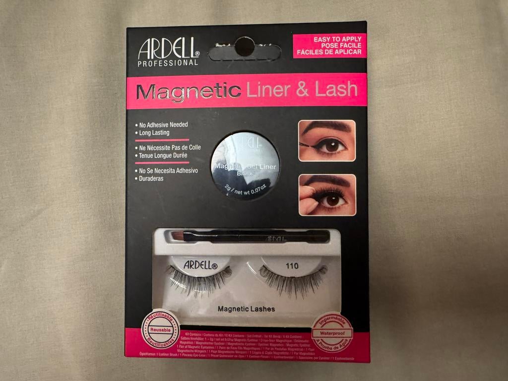 New valse wimpers Ardell Magnetic Liquid Eyeliner & Lash, Ophalen of Verzenden, Nieuw, Zwart, Ogen