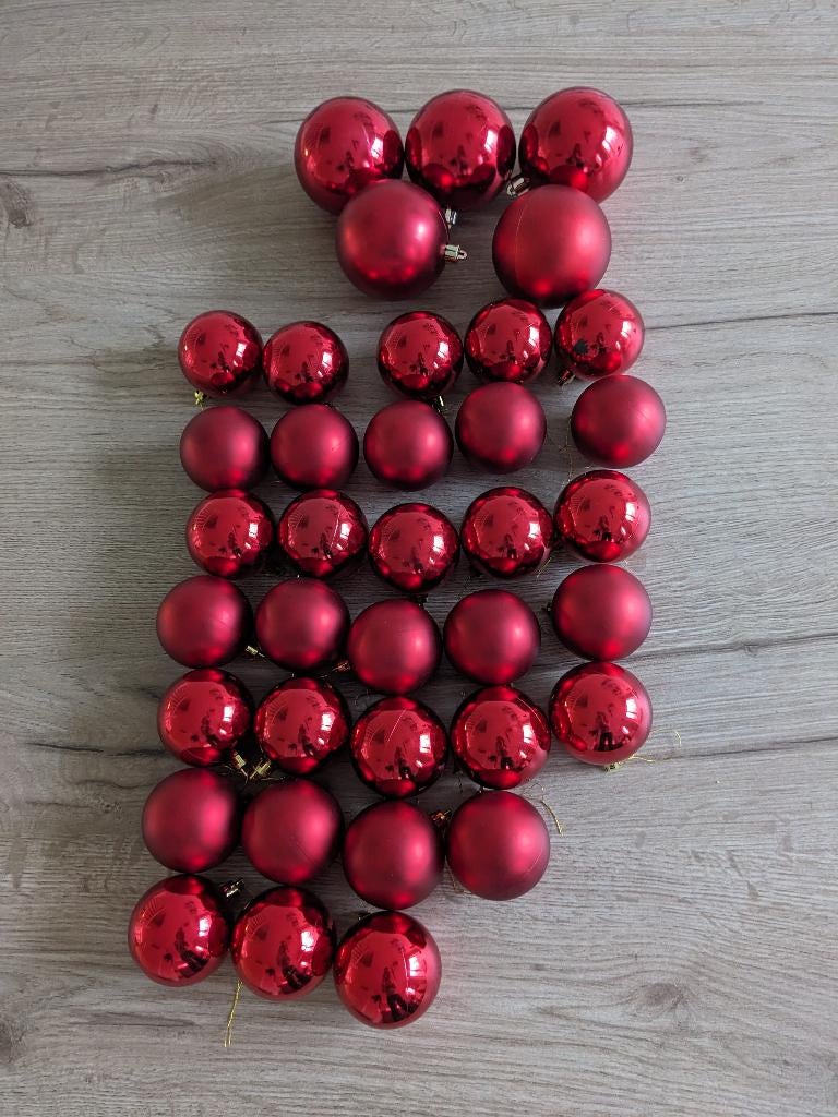 Kunststof rode kerstballen, Diversen, Kerst, Ophalen of Verzenden, Gebruikt