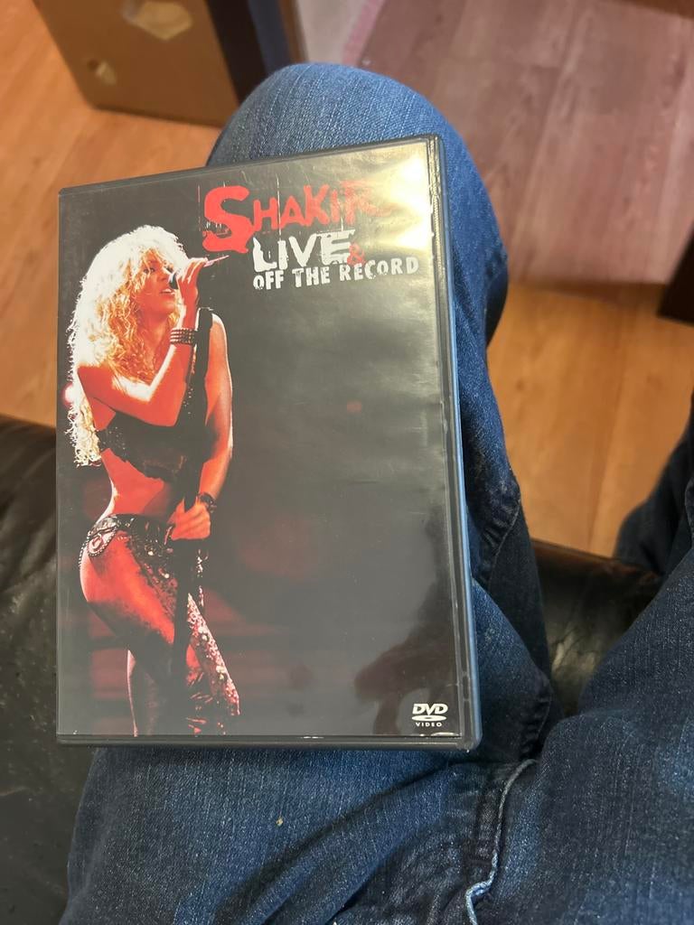 Shakira Live cd plus DVD - Muziek en Concerten, Alle leeftijden, Ophalen of Verzenden, Gebruikt, Muziek en Concerten