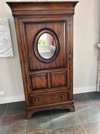 Klassieke houten kast, Ophalen, Gebruikt, Met deur(en), Klassiek