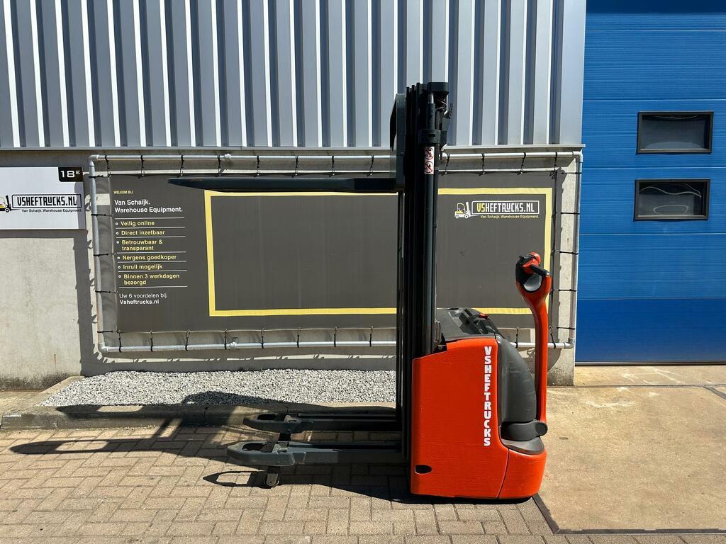 VS-22713 Elektrische triplex stapelaar Linde, Stapelaar, Linde, Info@linde-mh.de, 1000 tot 2000 kg