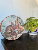 Vintage Blikken Trommel Wintertafereel Konijnen Kerst Ø24 H9, Verzamelen, Blikken, Ophalen of Verzenden, Gebruikt, Koek(jes), Overige merken