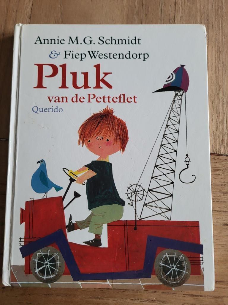 Pluk van de Petteflet, Ophalen, Fictie algemeen