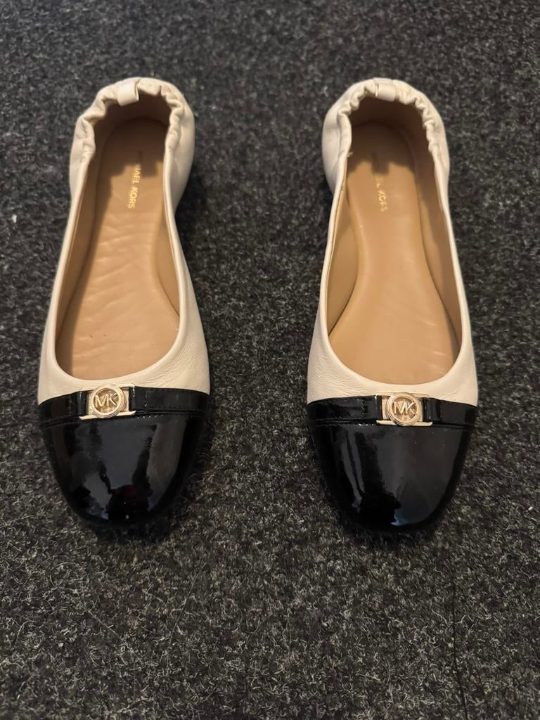 Michael kors instappers ballet nieuw, Ophalen of Verzenden, Zo goed als nieuw, Instappers