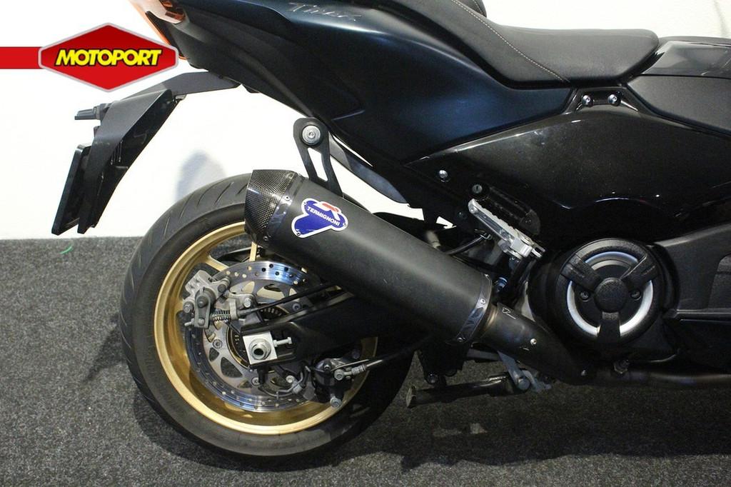Yamaha T-MAX 560 ABS - foto 3