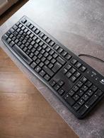 Logitech K120 USB toetsenbord werkt perfect en schoongemaakt, Computers en Software, Toetsenborden, Gebruikt, Ophalen of Verzenden