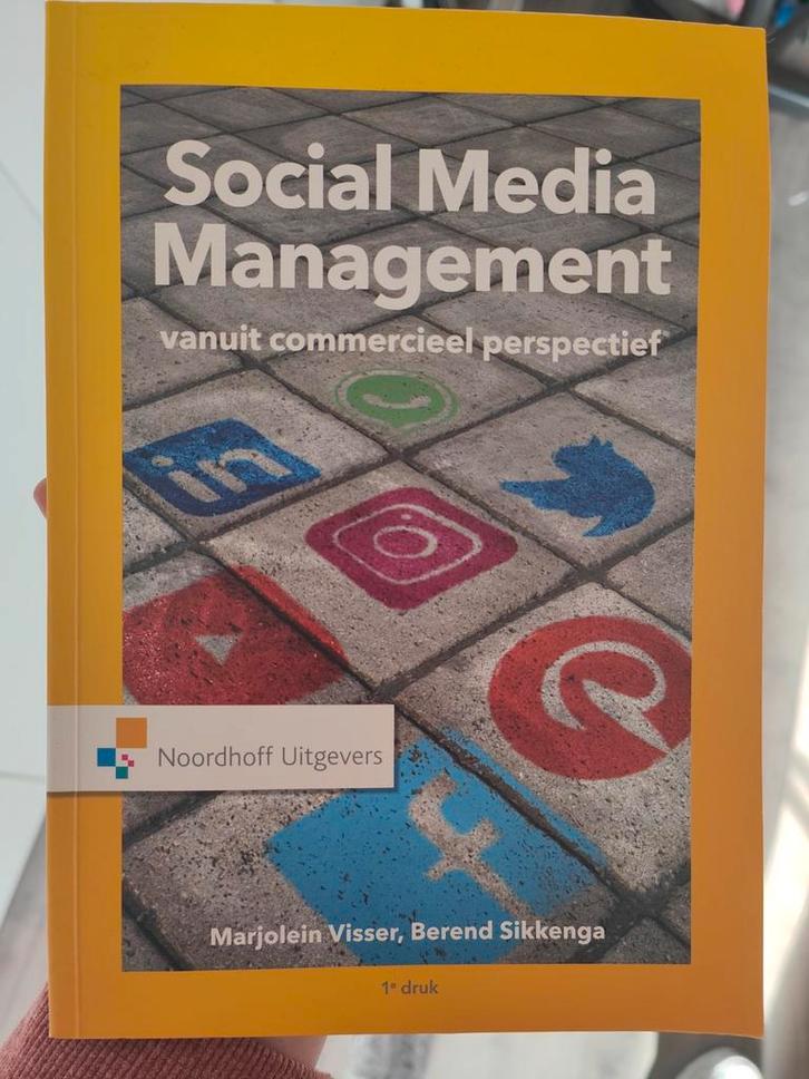 Social Media Management: vanuit commercieel perspectief, Boeken, Economie, Management en Marketing, Zo goed als nieuw, Economie en Marketing
