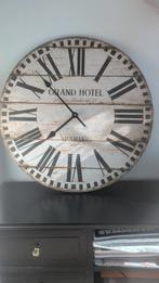 Hanging Clock, Huis en Inrichting, Woonaccessoires | Klokken, Ophalen, Zo goed als nieuw, Wandklok