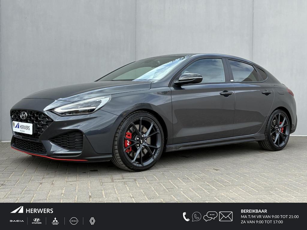 Hyundai i30 Fastback 2.0 N 280pk DCT 8 / Fabrieksgarantie t/, Auto's, Hyundai, 1998 cc, Stof, Gebruikt, Euro 6