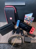 Nintendo Switch V2 2023 NIEUWSTAAT + Mario Kart 8, Ophalen of Verzenden, Zo goed als nieuw, Met 2 controllers, Switch 2019 Upgrade