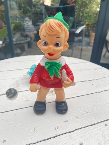 Pinokkio piepfiguur 24 cm jaren uit de jaren 60 beschikbaar voor biedingen